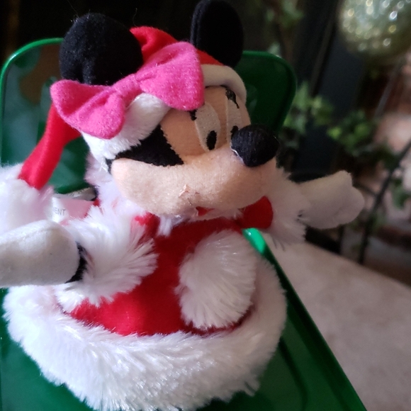 Minnie Mouse Jack-In-The-Box. - Picture 6 of 7